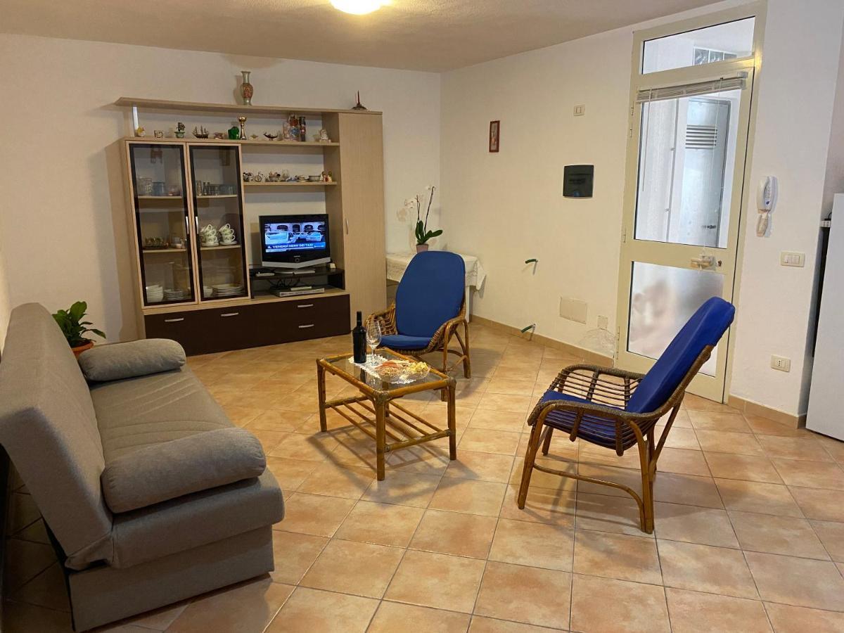 Taverna Mafe Arzachena Luaran gambar