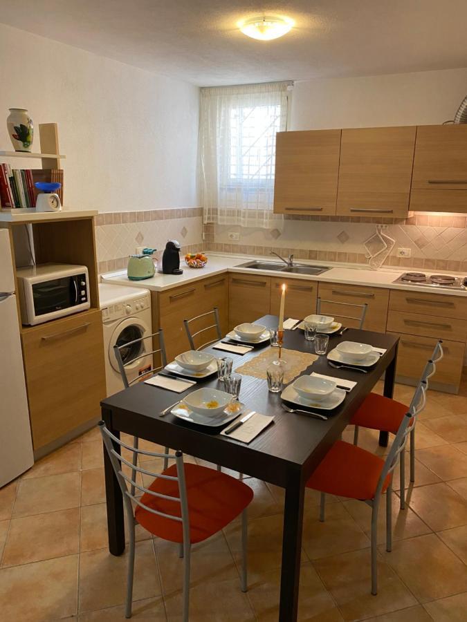 Taverna Mafe Arzachena Luaran gambar